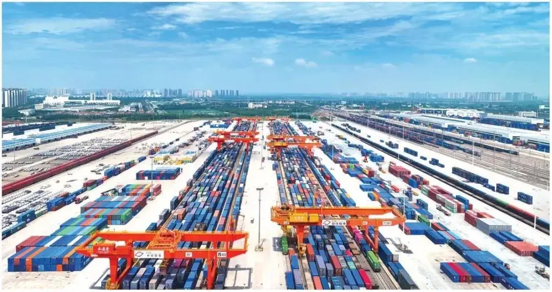 International organizations call for enriching and improving the toolbox for the development of service trade